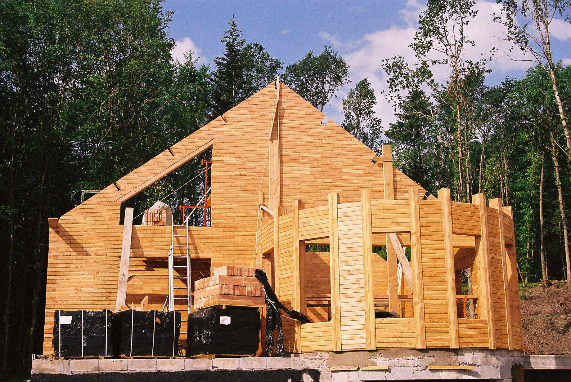 Réalisation de projets effectués par PBM Bloc, Papraing Bois Massif